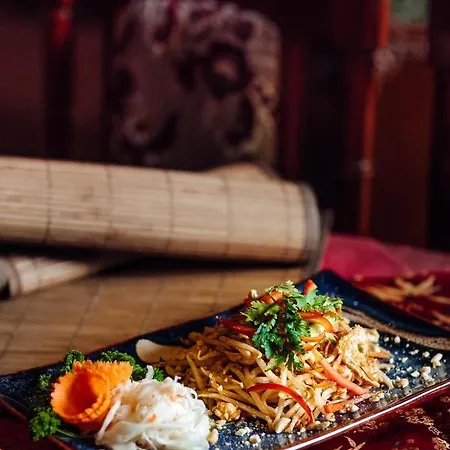 Und Restaurant Golden Village