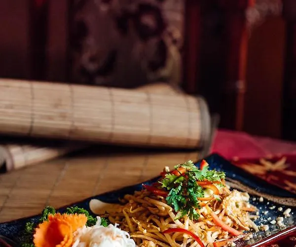 Und Restaurant Golden Village